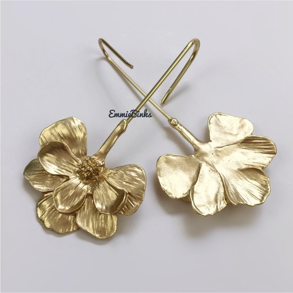 New Revolve Flutter Drop Floral Earrings ~ 8 Other Reasons - Picture 7 of 10